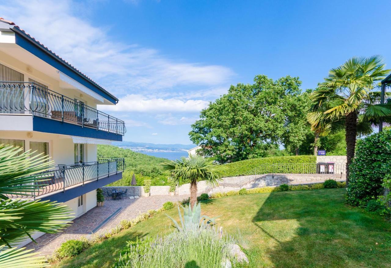 Apartments Marijana Ičići Eksteriør billede