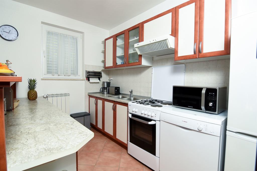 Apartments Marijana Ičići Eksteriør billede