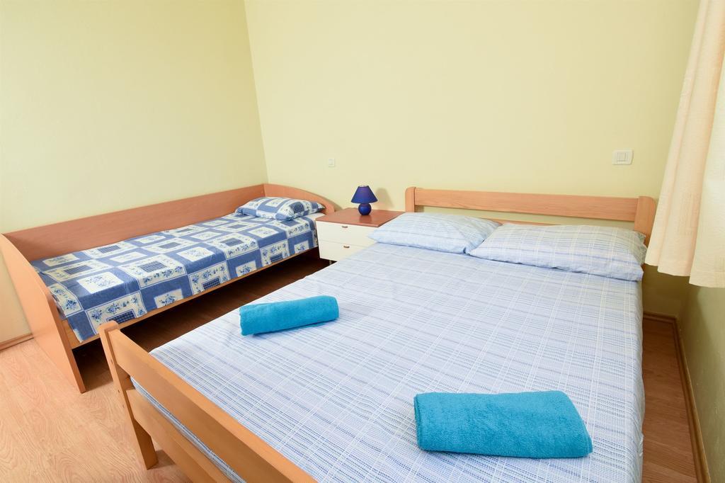 Apartments Marijana Ičići Eksteriør billede